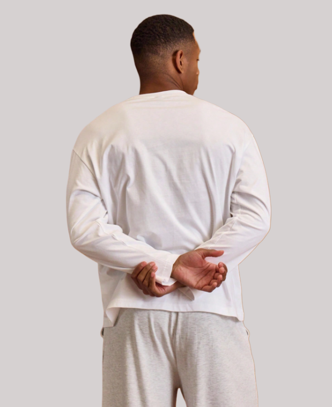 Senvanlore White Essential Long Sleeve